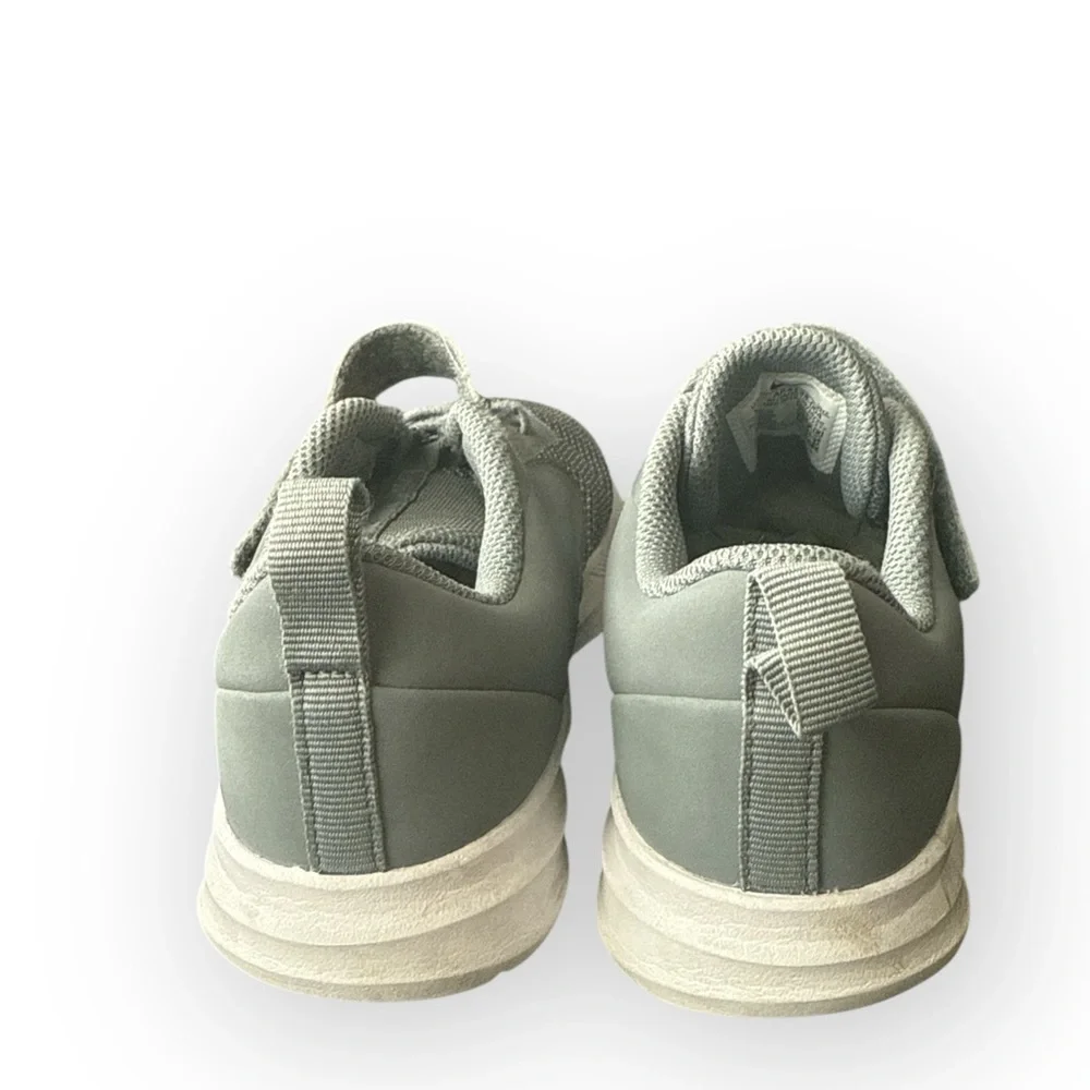 Nike Boys Revolution & Reposto  Gray and White Set Sz 1  Little Boy - Picture 3 of 8